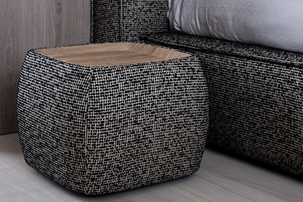 Столик прикроватный мягкий Runa шенилл серый