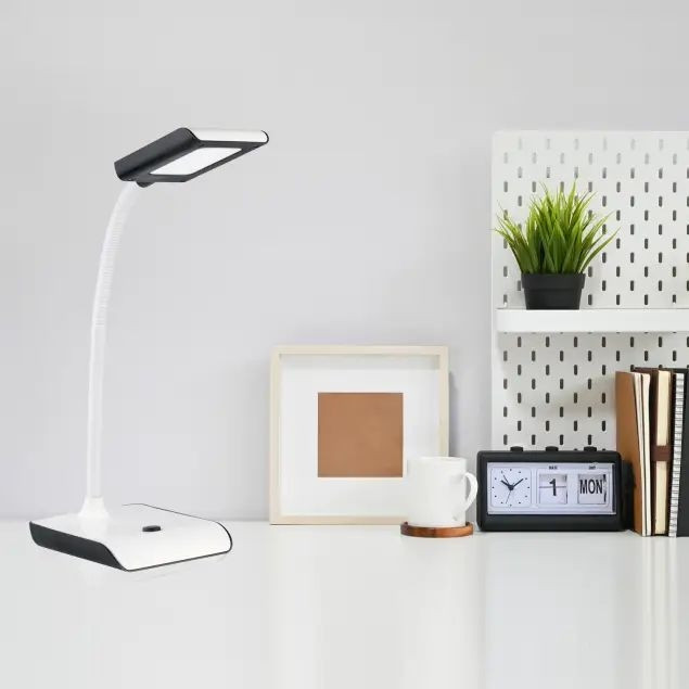 Офисная настольная лампа  GT1012 Gauss