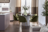 Стул велюровый хаки на металлических ножках Стул велюровый хаки на металлических ножках