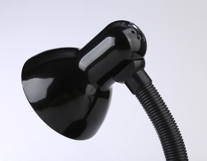 Офисная настольная лампа DESK DE7704 Ambrella