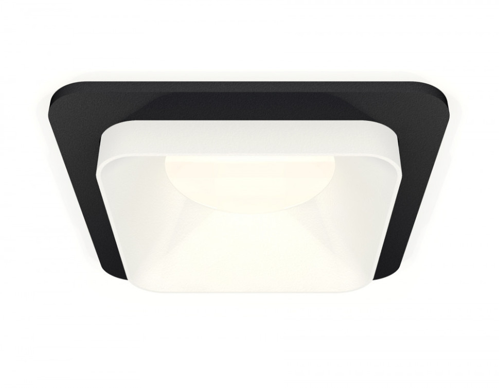 Точечный светильник XC XC7902001 Ambrella