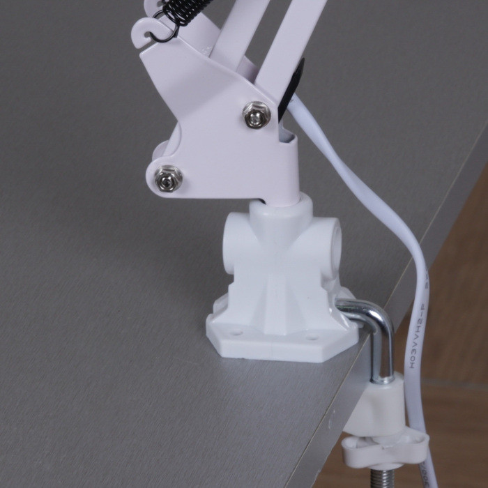 Офисная настольная лампа  00800-0.7-01A WT Reluce