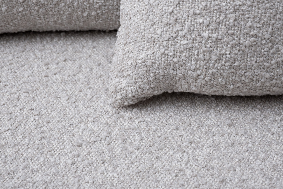 Диван Toulon трехместный букле бежевый