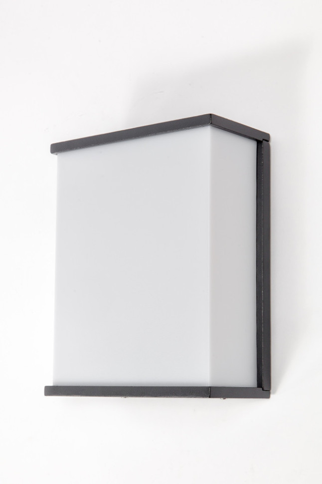 Настенный светильник уличный GEOMETRY 1843 Gr Oasis Light