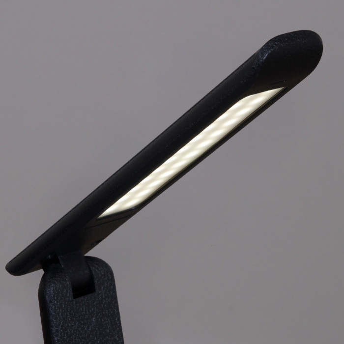 Офисная настольная лампа  00612-0.7-01 BK Reluce