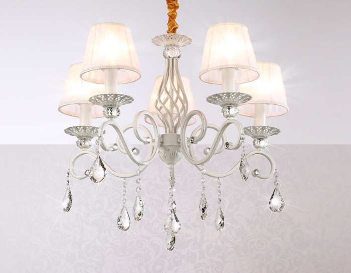 Подвесная люстра Traditional TR4547 Ambrella