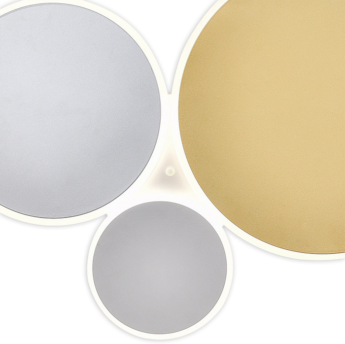 Настенно-потолочный светильник Pandora 10305/3LED Escada