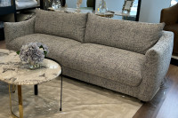 Диван трехместный серый Диван трехместный серый