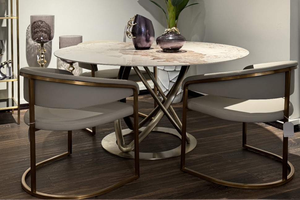 Стул Surge из искусственной кожи