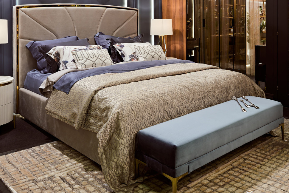 Кровать Lancy велюровая серая