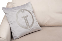 Диван Portofino двухместный раскладной светло-серый с кантом