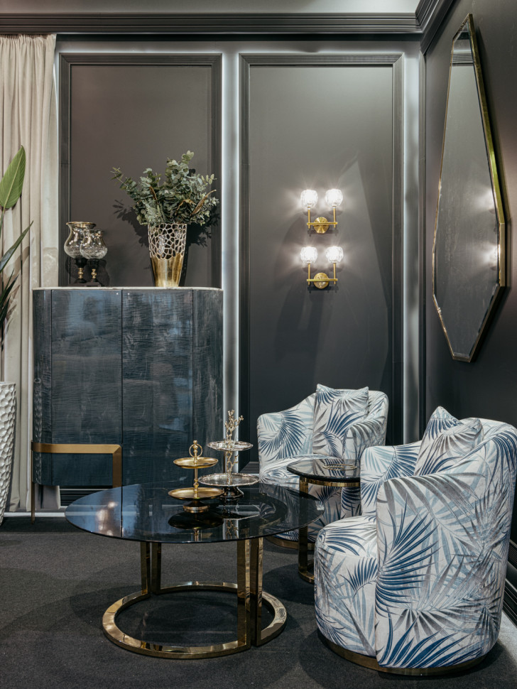 Стол журнальный Garda Decor темн.стекло/золото