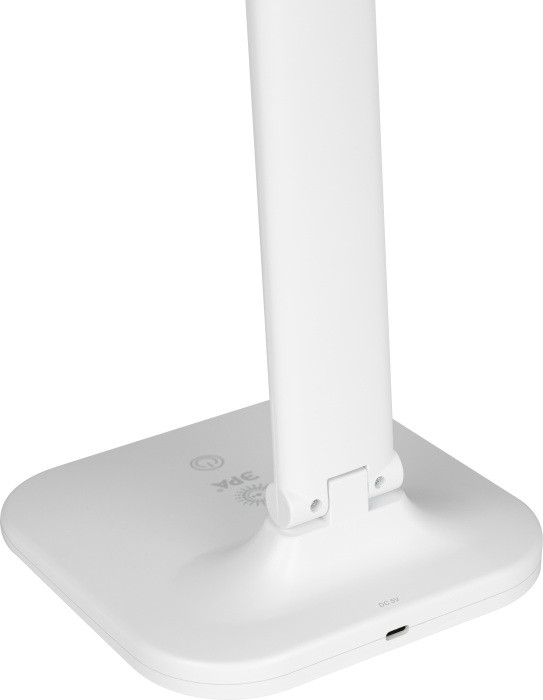 Офисная настольная лампа  NLED-510-8W-W ЭРА