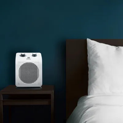 Тепловентилятор Electrolux EFH/S-1120 белый, серый