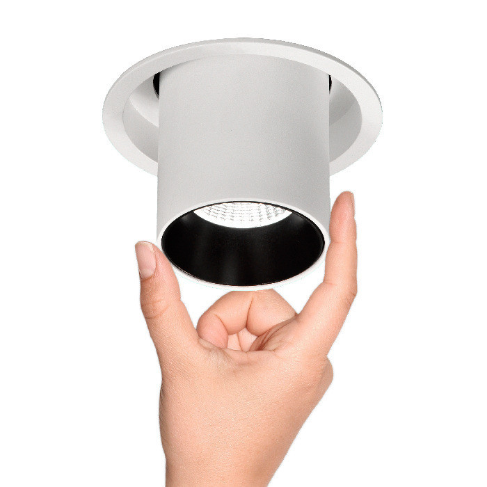 Точечный светильник Garda 6402 Mantra