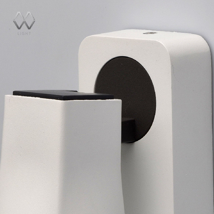 Спот Астор 545021001 De Markt