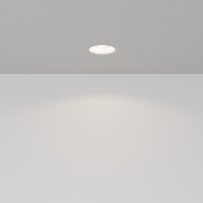 Точечный светильник Intro DL111-GU10-W Maytoni