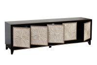 Тумба под телевизор с дверцами