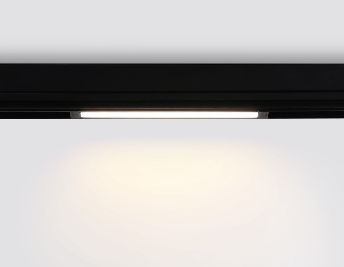 Трековый светильник TRACK SYSTEM GL1262 Ambrella