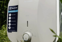 Водонагреватель электрический Electrolux Q-Bic EWH 15 НС-1147764