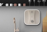 Водонагреватель электрический Electrolux Q-Bic EWH 15 НС-1147764