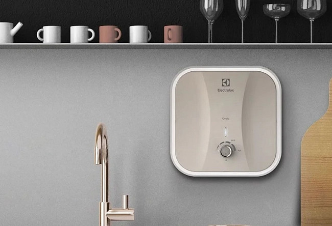 Водонагреватель электрический Electrolux Q-Bic EWH 15 НС-1147764