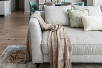 Диван Sorrento 230М трехместный раскладной светло-бежевый с кантом Диван Sorrento 230М трехместный раскладной светло-бежевый с кантом