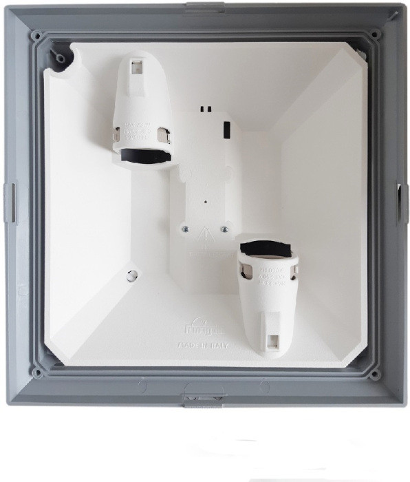 Настенный светильник уличный Guizeppe 4P2.000.000.LYF1R Fumagalli