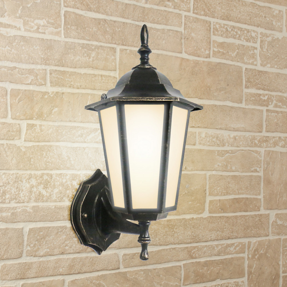 Настенный фонарь уличный Claro GL 1004U черное золото Elektrostandard