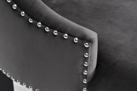 Стул велюровый серый