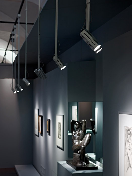 Трековый светильник Ombra F09J0102 Fabbian