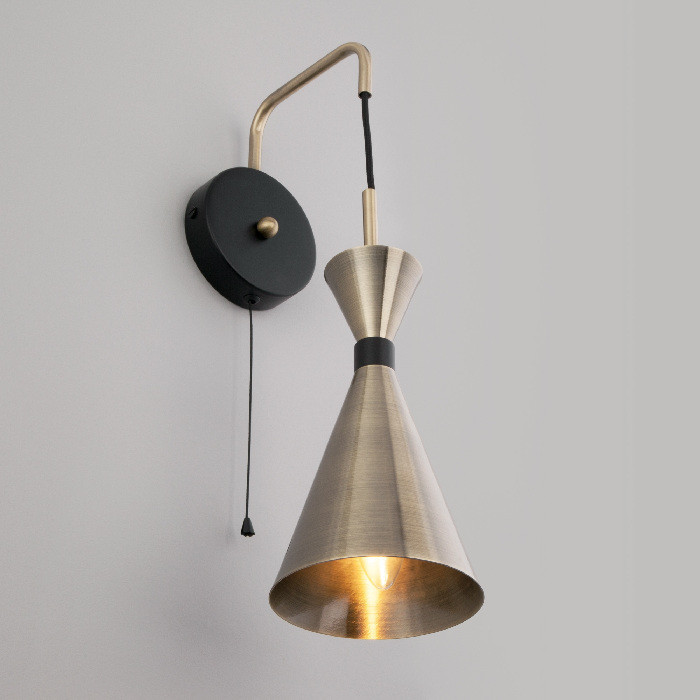 Бра Glustin 316/1 латунь / черный Bogate's