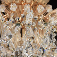 Потолочная люстра Chiaro Луиза 383010210 Потолочная люстра Chiaro Луиза 383010210