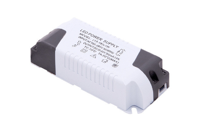 Точечный светильник PL-R223-18-WW SWG