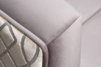 Диван Trevi трехместный раскладной с кантом серый Диван Trevi трехместный раскладной с кантом серый