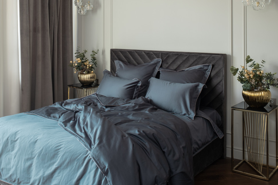 Простыня сатиновая на резинке 90х200х22см зеленая