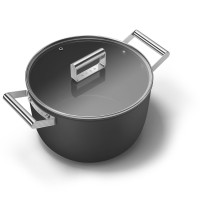 Кастрюля 26см 7,7л с двумя ручками и крышкой черная SMEG