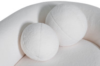 Диван Amelia трехместный белый искусственный мех Диван Amelia трехместный белый искусственный мех