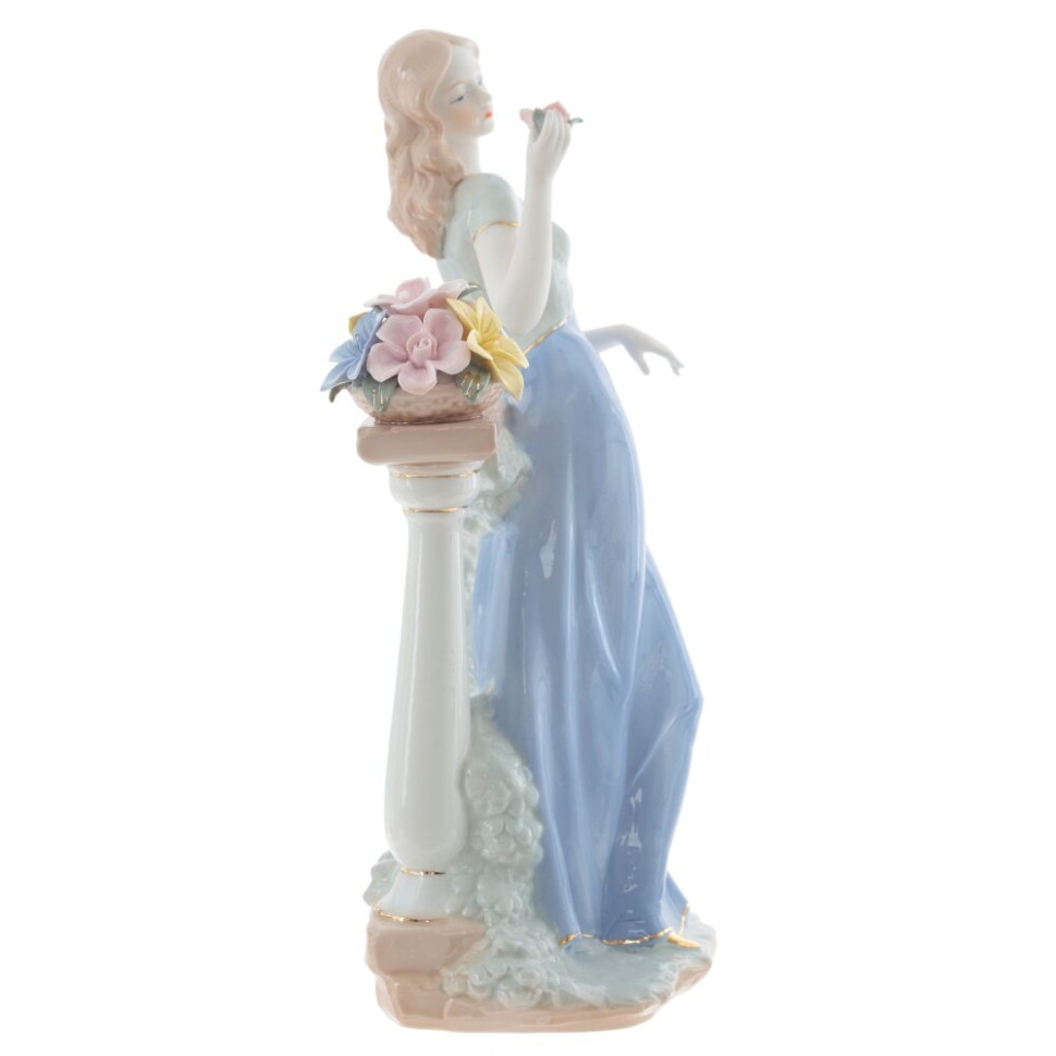 Фигурка декоративная "Девушка", L21 W14 H35 см