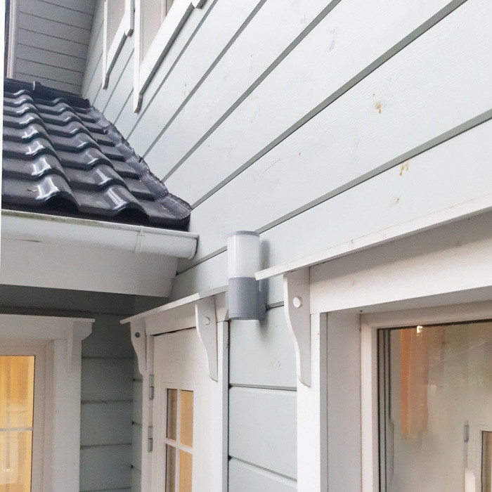 Настенный светильник уличный Amelia DR2.570.000.LYF1R Fumagalli