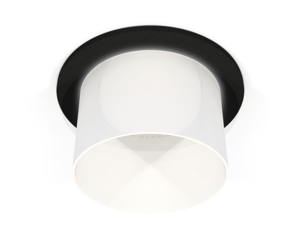 Точечный светильник Techno Spot XC6513067 Ambrella