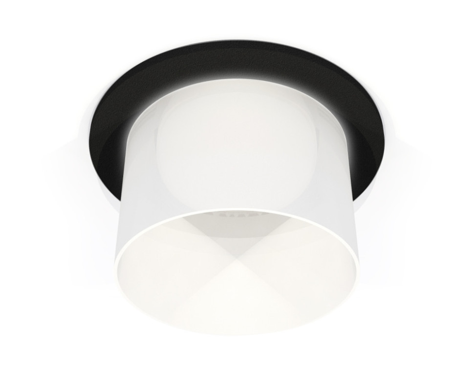 Точечный светильник Techno Spot XC6513067 Ambrella