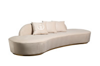 Диван Lea трехместный велюровый кремовый Диван Lea трехместный велюровый кремовый