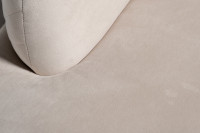 Диван Lea трехместный велюровый кремовый Диван Lea трехместный велюровый кремовый