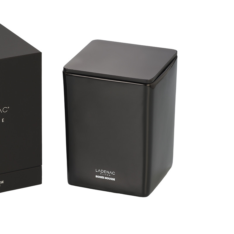 Свеча ароматическая 2000гр.200ч."Boisée Mousse" чёрная