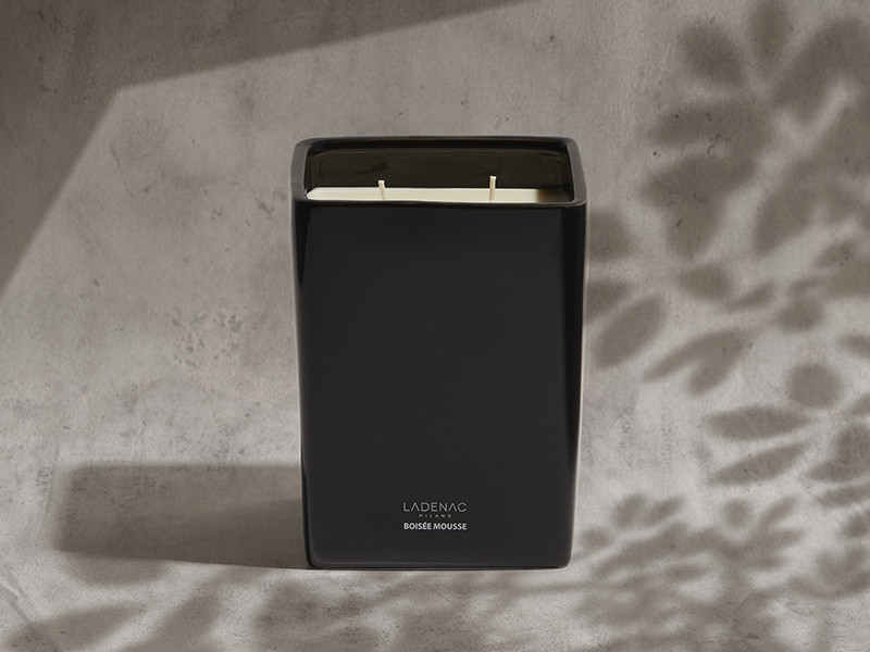 Свеча ароматическая 2000гр.200ч."Boisée Mousse" чёрная