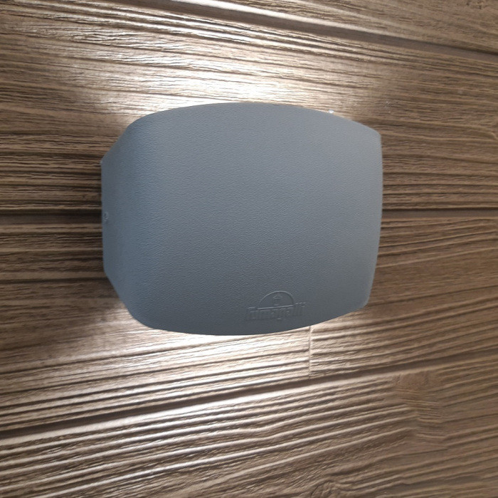 Настенный светильник уличный Abram AB1.000.000.LXJ1L Fumagalli