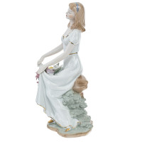 Фигурка декоративная "Девушка", L17 W14 H29 см
