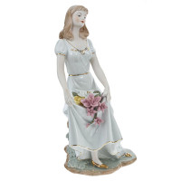 Фигурка декоративная "Девушка", L17 W14 H29 см