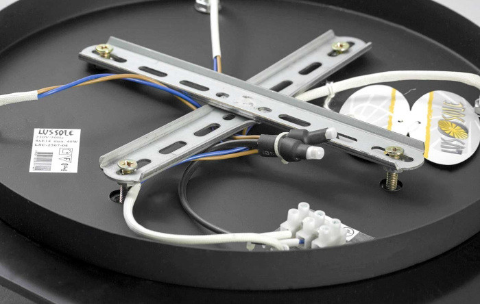 Потолочный светильник Lente LSC-2507-04 Lussole